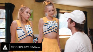 Teen Cheerleaders Cum Swap Their Coach's WHOLE LOAD!